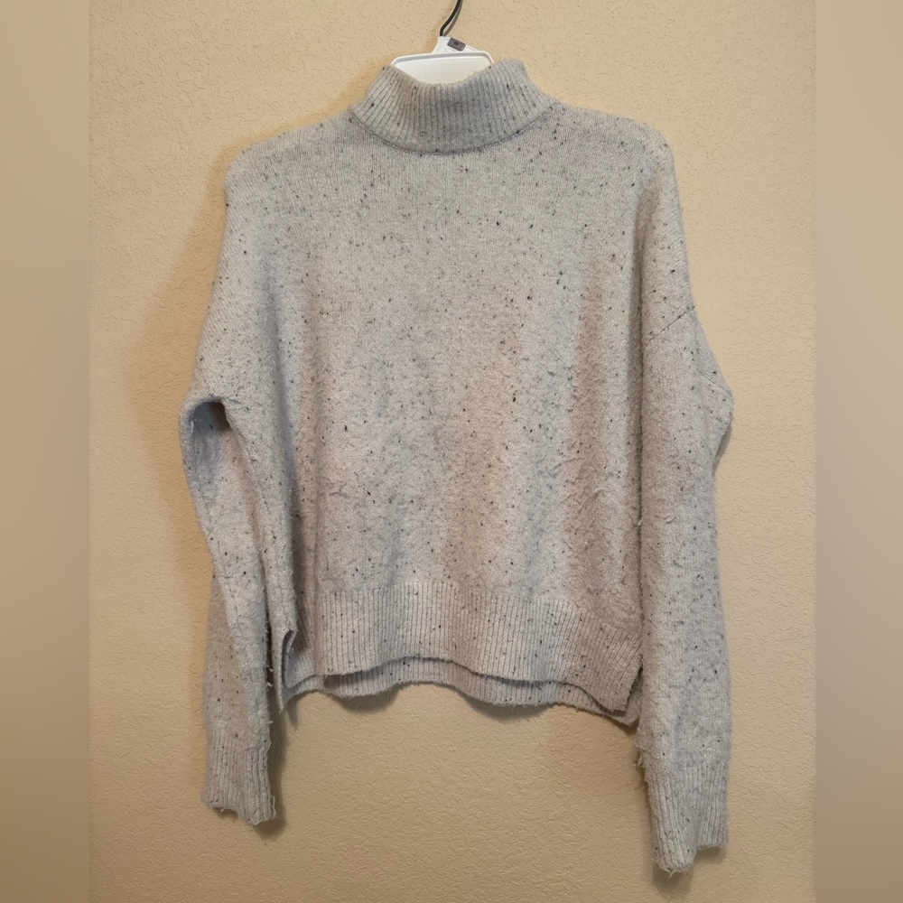 Light Gray Turtleneck Knit Sweater - Women